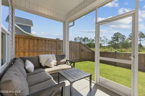 7426 Springwater Drive Wilmington NC 28411