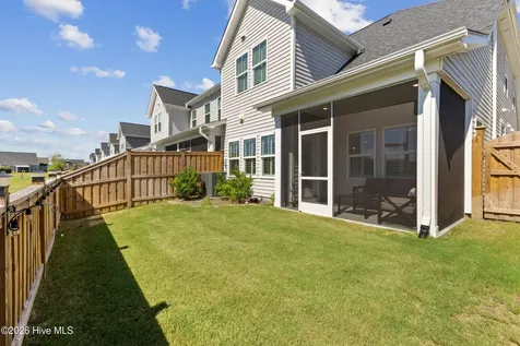 7426 Springwater Drive Wilmington NC 28411