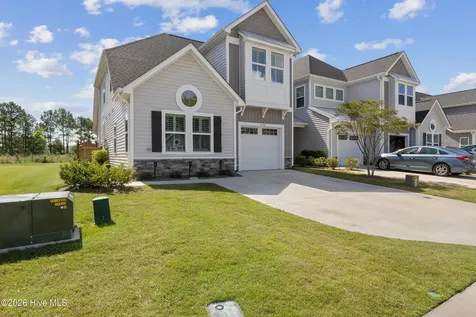 7426 Springwater Drive Wilmington NC 28411