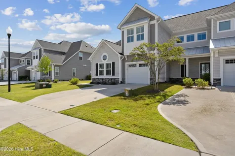 7426 Springwater Drive Wilmington NC 28411