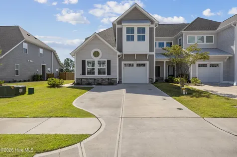 7426 Springwater Drive Wilmington NC 28411