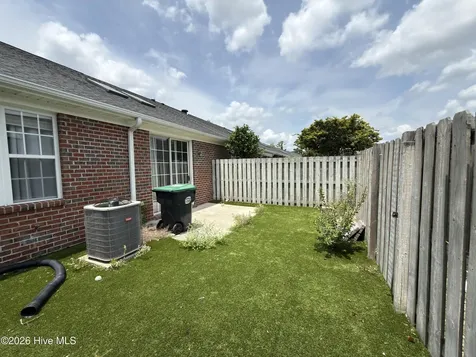 5006 Carleton Drive Wilmington NC 28403