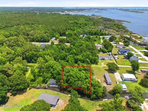 230 Bermuda Drive Hampstead NC 28443