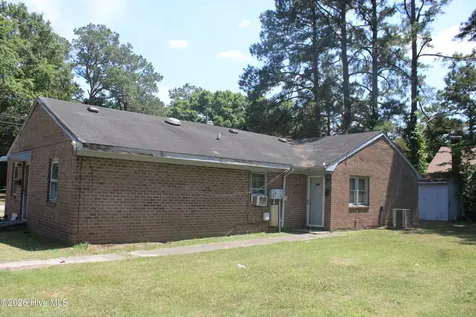 305 E Richard Street Ahoskie NC 27910