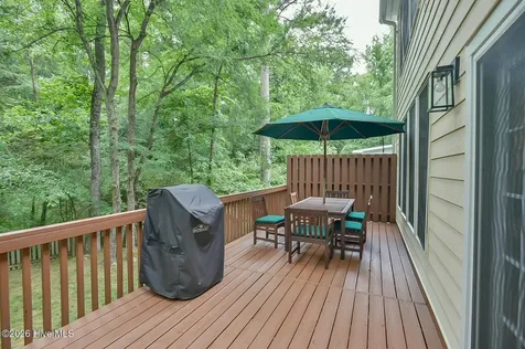 112 Dairy Court Chapel Hill NC 27516