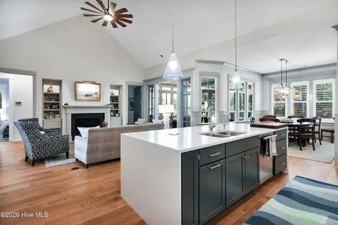 2758 Pinecrest Drive SE Southport NC 28461