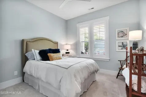 2758 Pinecrest Drive SE Southport NC 28461
