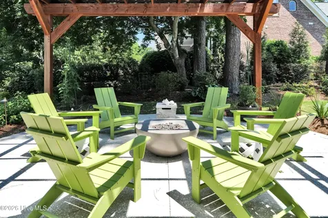 2758 Pinecrest Drive SE Southport NC 28461