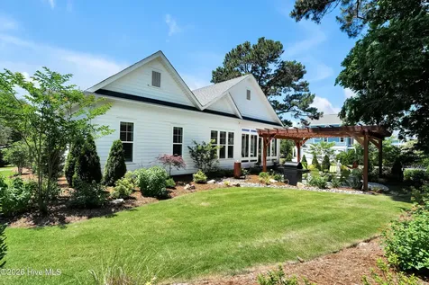 2758 Pinecrest Drive SE Southport NC 28461