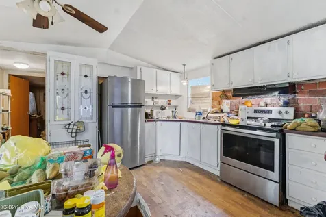 315 Messer Loop Road Burgaw NC 28425