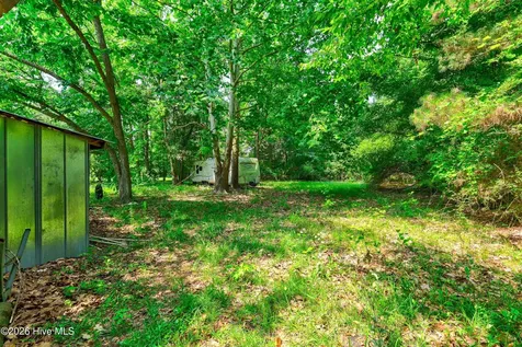 315 Messer Loop Road Burgaw NC 28425