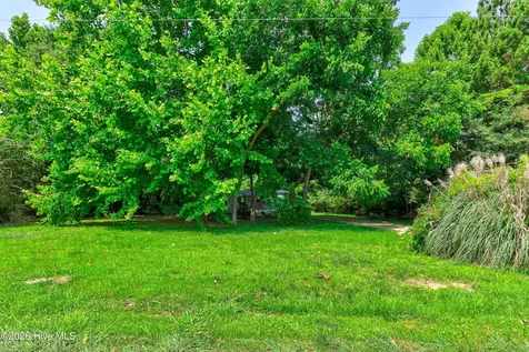 315 Messer Loop Road Burgaw NC 28425