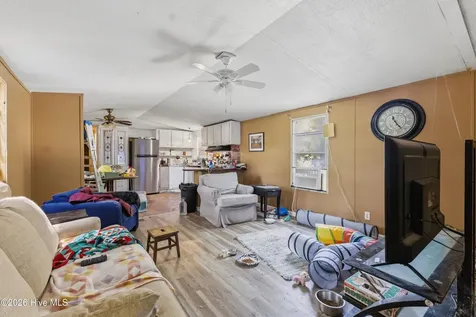 315 Messer Loop Road Burgaw NC 28425