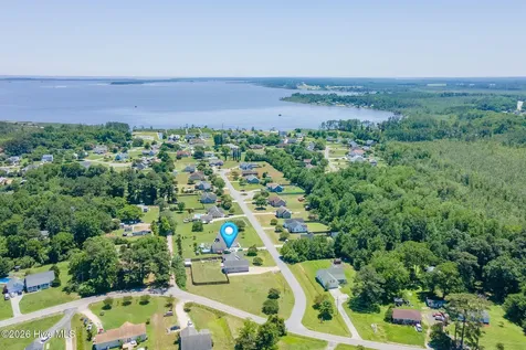 101 Doxey Creek Road Currituck NC 27929