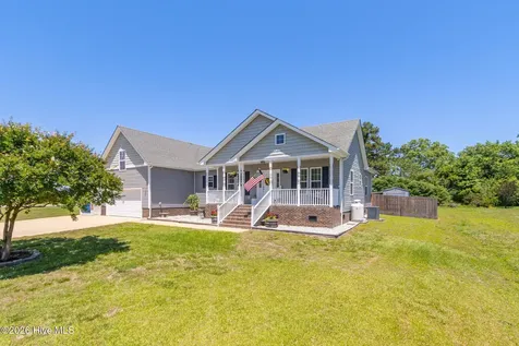 101 Doxey Creek Road Currituck NC 27929