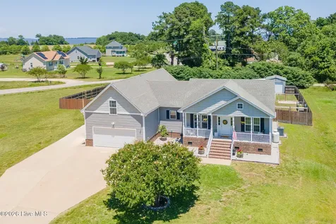 101 Doxey Creek Road Currituck NC 27929