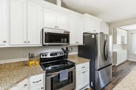 101 Doxey Creek Road Currituck NC 27929