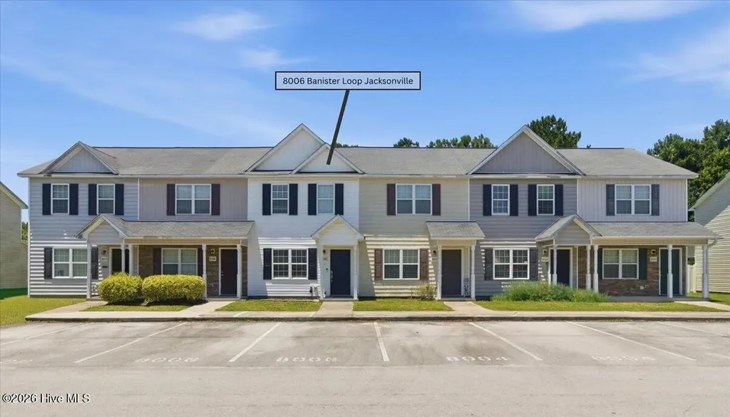 8006 Banister Loop Jacksonville NC 28546
