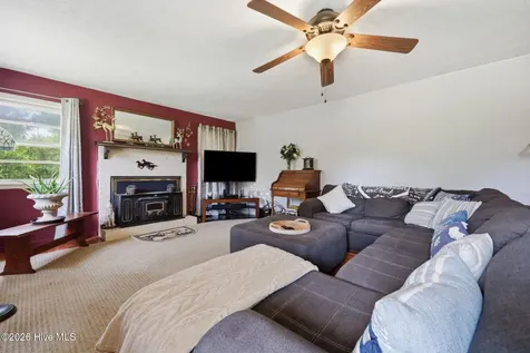 46 Gainsborough Lane Cameron NC 28326
