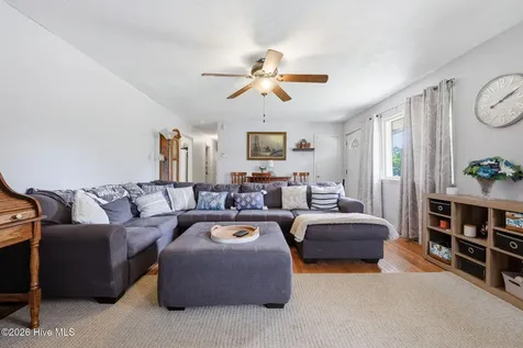 46 Gainsborough Lane Cameron NC 28326