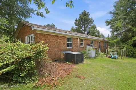 46 Gainsborough Lane Cameron NC 28326