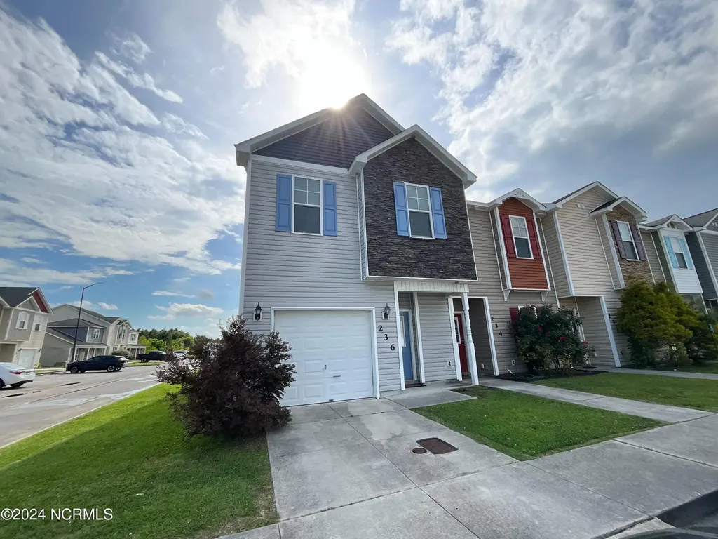 236 Glenhaven Lane Jacksonville NC 28546