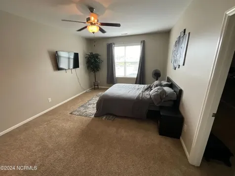 236 Glenhaven Lane Jacksonville NC 28546