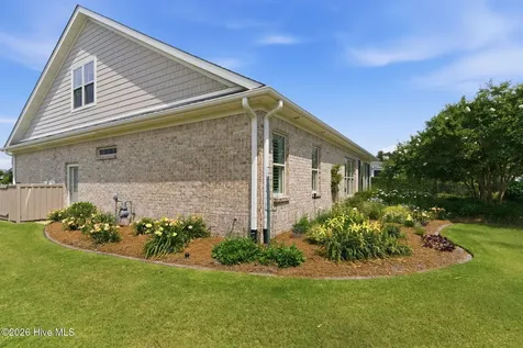 1226 Nightingale Court Leland NC 28451