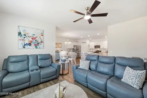 2000 Minnette Circle New Bern NC 28562