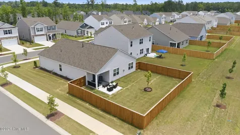2000 Minnette Circle New Bern NC 28562