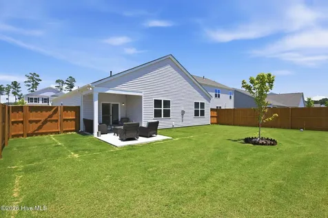 2000 Minnette Circle New Bern NC 28562