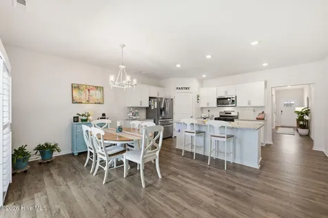 2000 Minnette Circle New Bern NC 28562