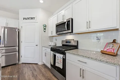2000 Minnette Circle New Bern NC 28562