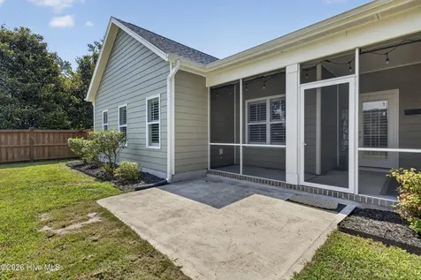 2236 Lakeside Circle Wilmington NC 28401