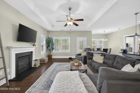 2236 Lakeside Circle Wilmington NC 28401