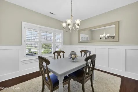 2236 Lakeside Circle Wilmington NC 28401