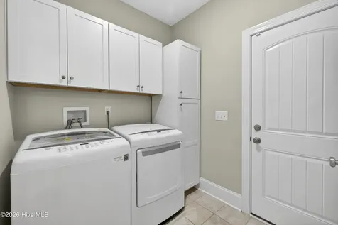 2236 Lakeside Circle Wilmington NC 28401