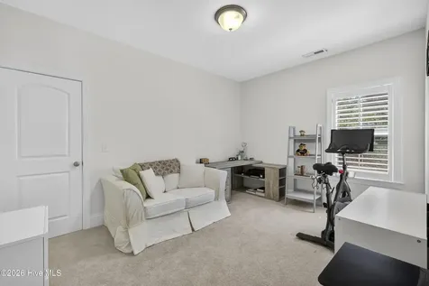 2236 Lakeside Circle Wilmington NC 28401
