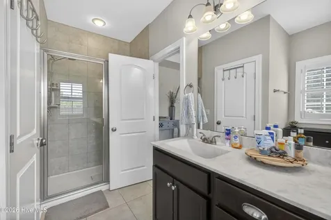 2236 Lakeside Circle Wilmington NC 28401