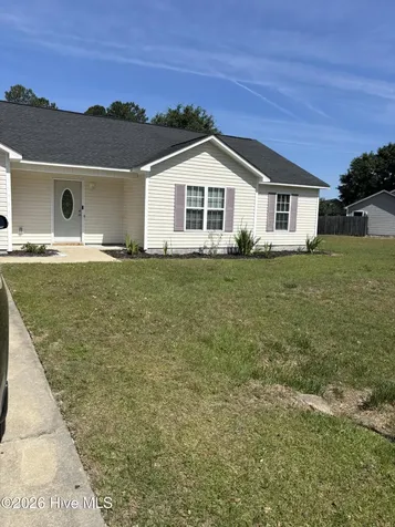 158 Ashbury Park Lane Richlands NC 28574