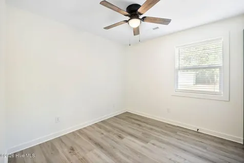 757 Silver Lake Road Wilmington NC 28412
