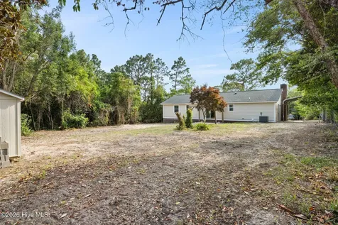757 Silver Lake Road Wilmington NC 28412