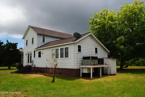 3246 Cedar Island Road Cedar Island NC 28520