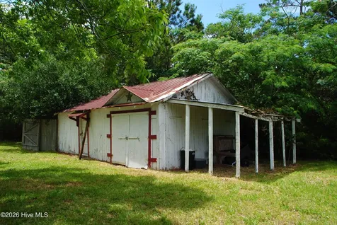 3246 Cedar Island Road Cedar Island NC 28520