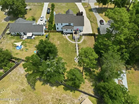 304 Marine Drive Sneads Ferry NC 28460