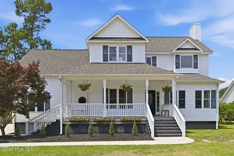 304 Marine Drive Sneads Ferry NC 28460