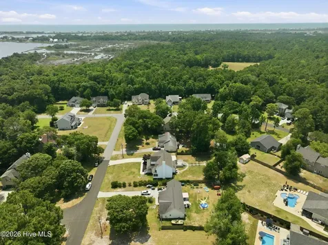 304 Marine Drive Sneads Ferry NC 28460