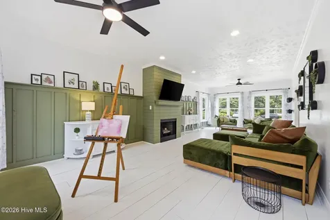 304 Marine Drive Sneads Ferry NC 28460