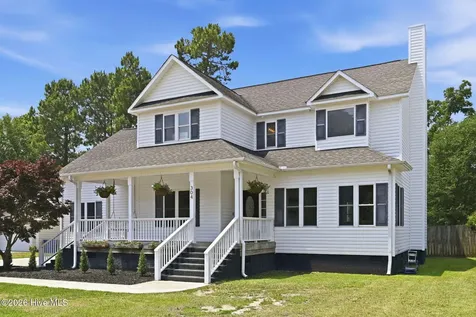 304 Marine Drive Sneads Ferry NC 28460