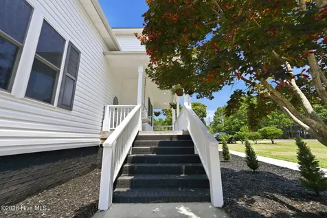 304 Marine Drive Sneads Ferry NC 28460